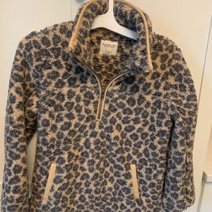 Abercrombie leopard Sherpa